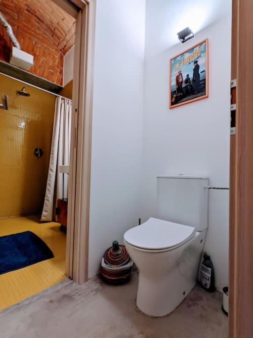 Romantic And Atypical Apartments In Prague'S Montmartre Luaran gambar