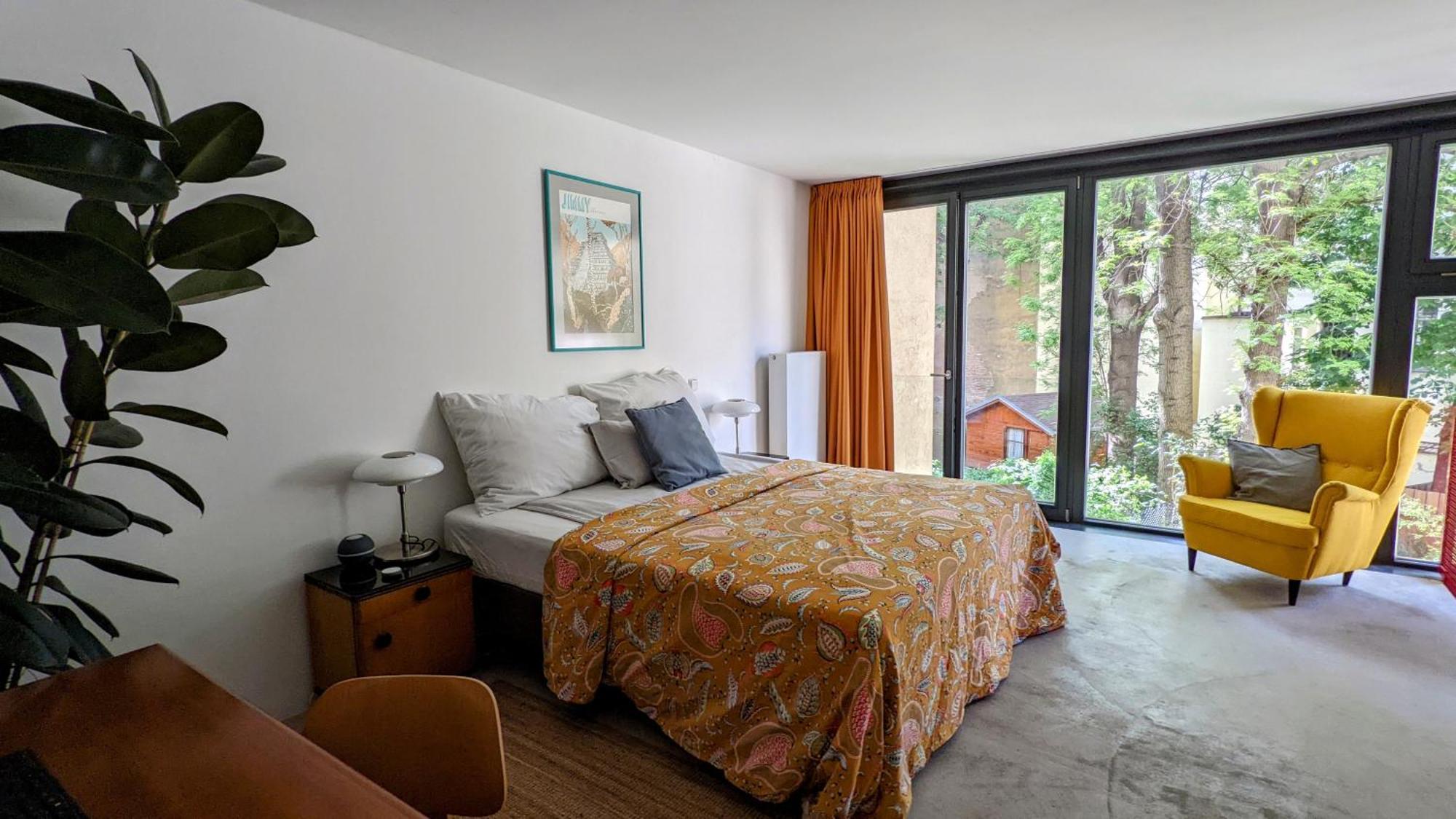 Romantic And Atypical Apartments In Prague'S Montmartre Luaran gambar