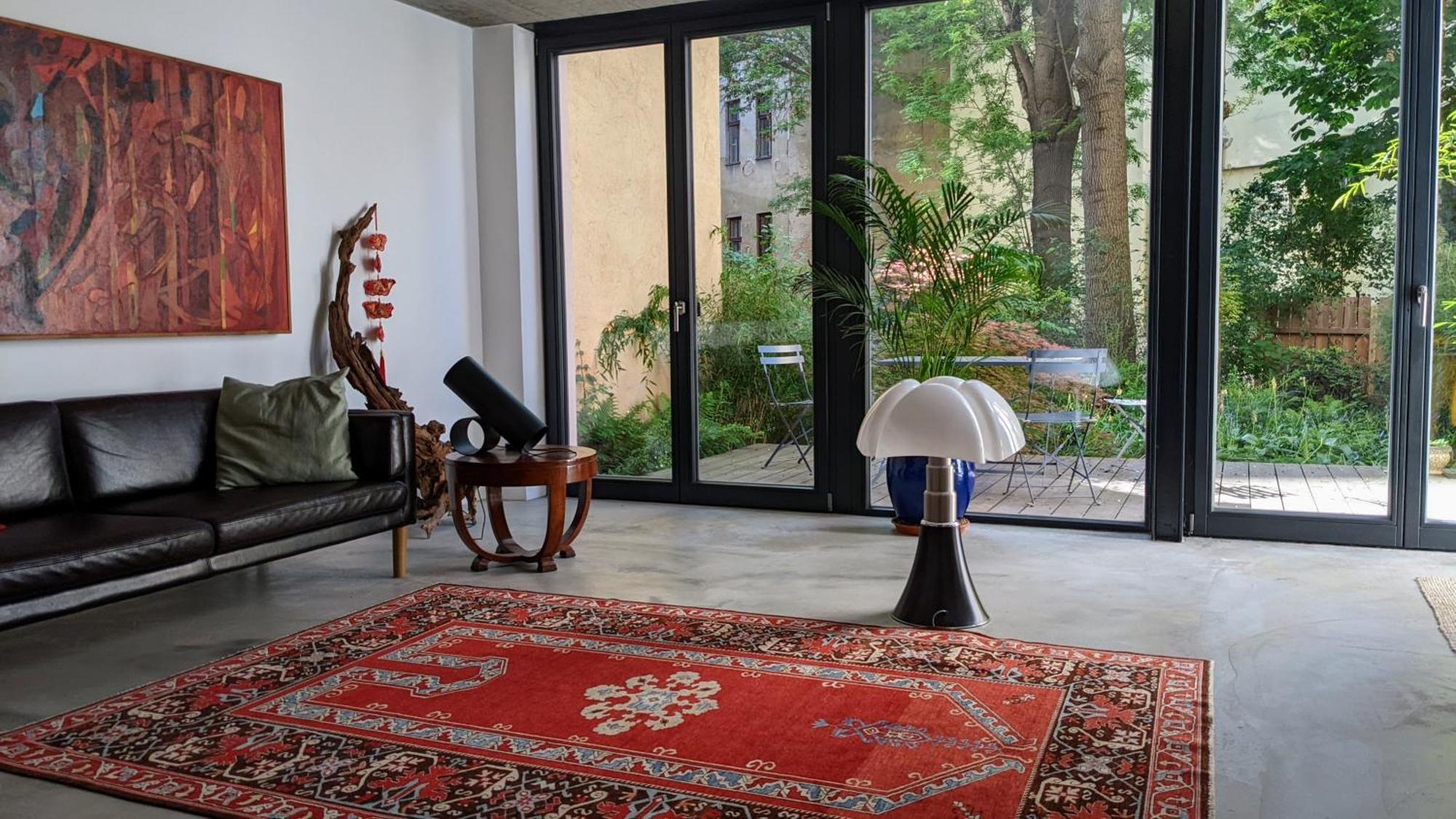 Romantic And Atypical Apartments In Prague'S Montmartre Luaran gambar